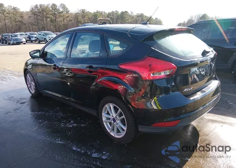 2018 Ford Focus Se z USA, uszkodzony, nr VIN 1FADP3K24JL214363